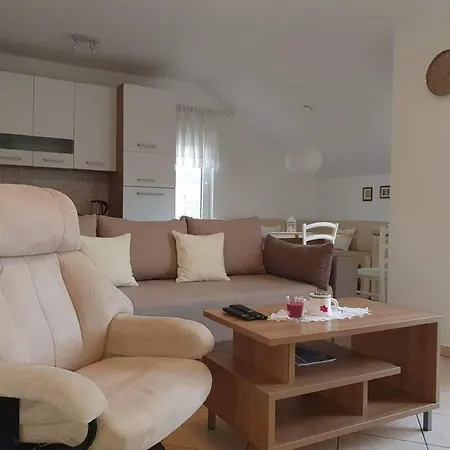 Majer - One-bedroom With Balcony Apartament *